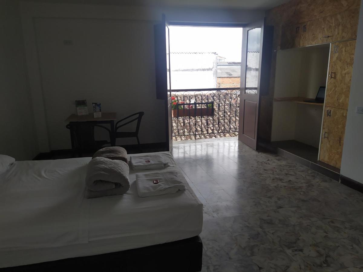Les Balcons Hostel Popayan Extérieur photo