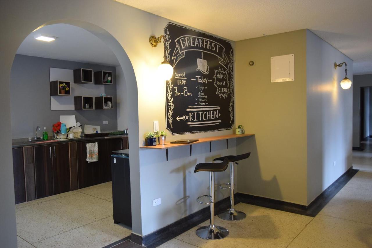 Les Balcons Hostel Popayan Extérieur photo